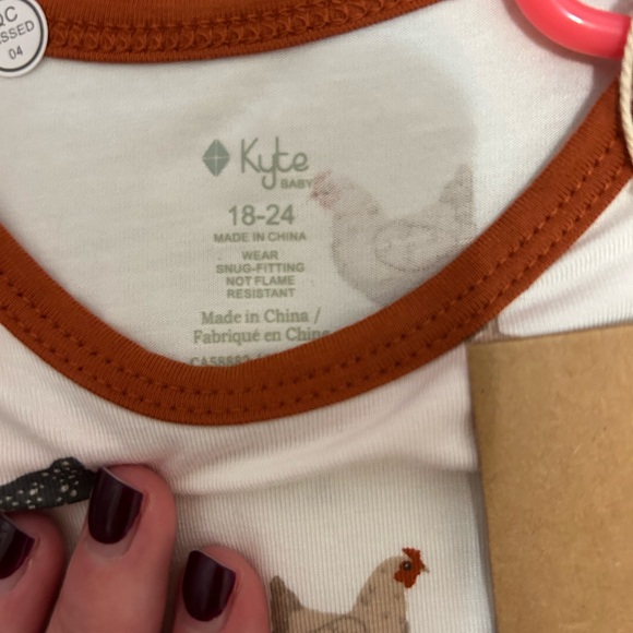 Kye Baby NWT Onsie - Picture 2 of 3